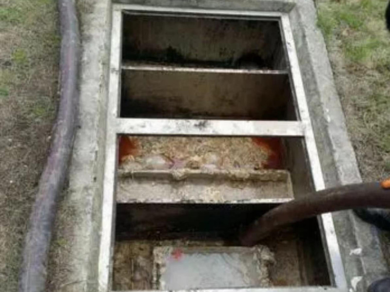 彭阳隔油池清理